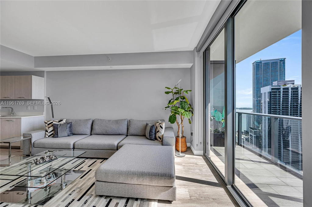 Real estate property located at 55 9th St #4004, Miami-dade, Brickell Heights West Con, Miami, FL