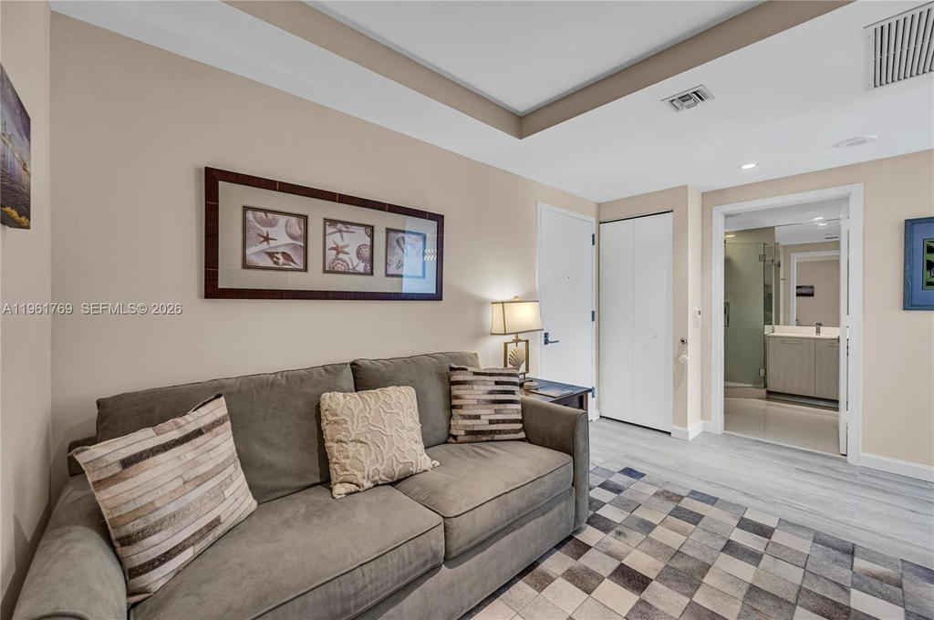 Real estate property located at 55 9th St #4004, Miami-dade, Brickell Heights West Con, Miami, FL