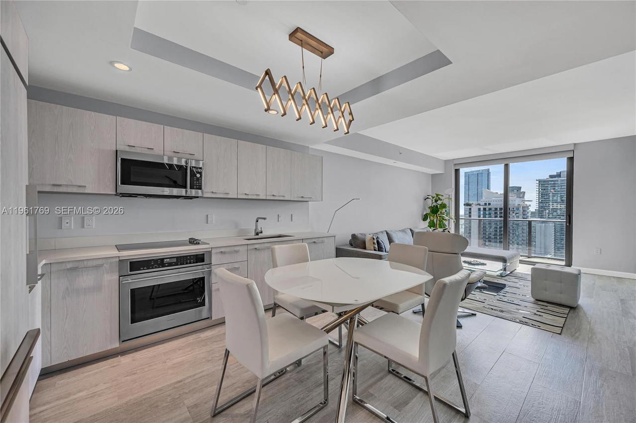 Real estate property located at 55 9th St #4004, Miami-dade, Brickell Heights West Con, Miami, FL
