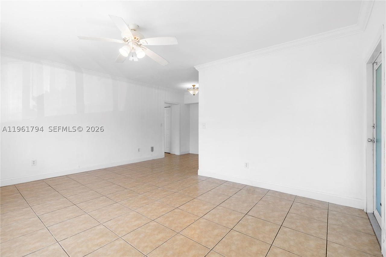 Real estate property located at 315 69th St #112, Miami-dade, Mimo On The Beach Iii Con, Miami Beach, FL
