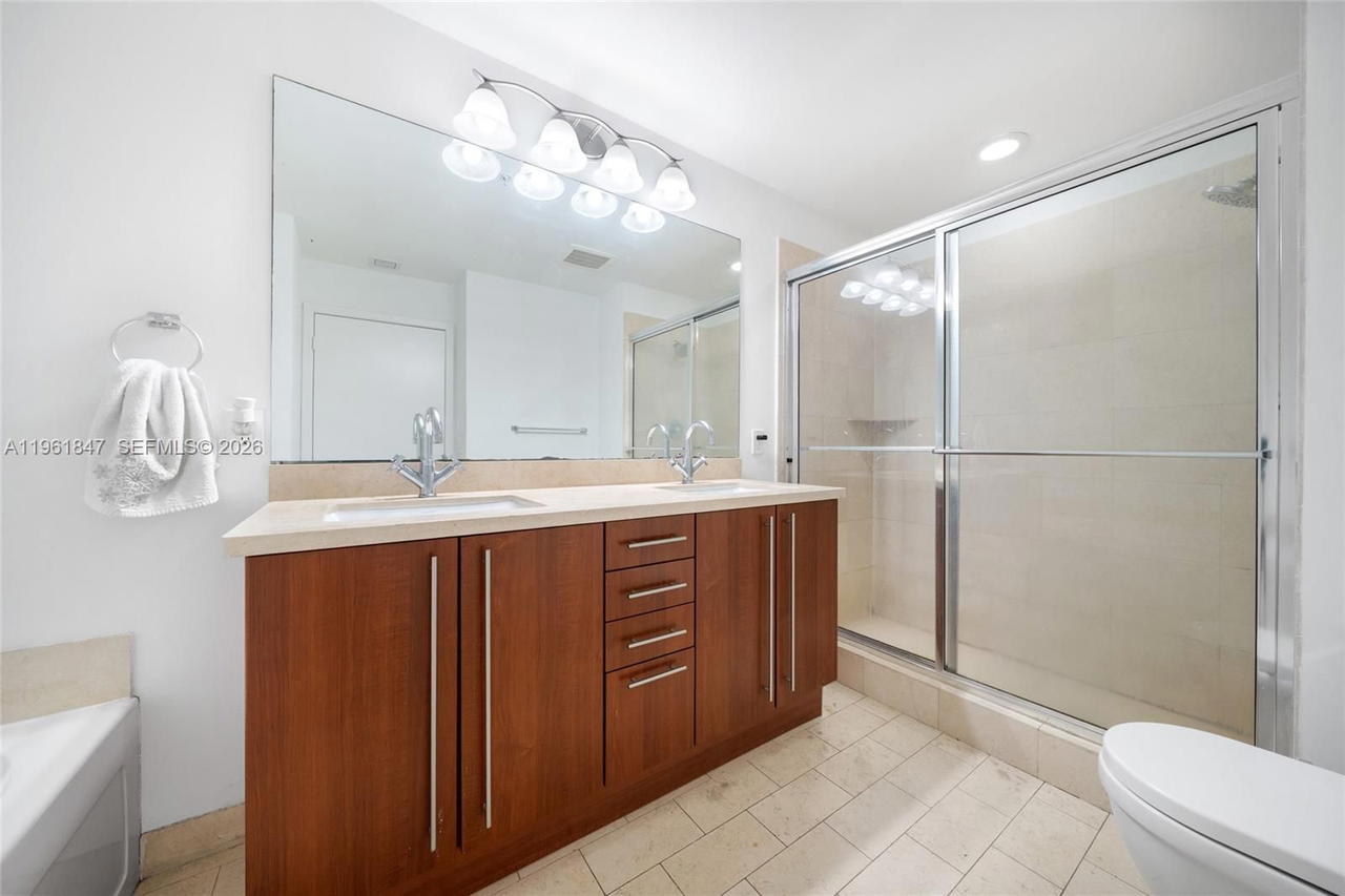 Real estate property located at 1111 1st Ave #3422-N, Miami-dade, The Axis On Brickell Ii C, Miami, FL