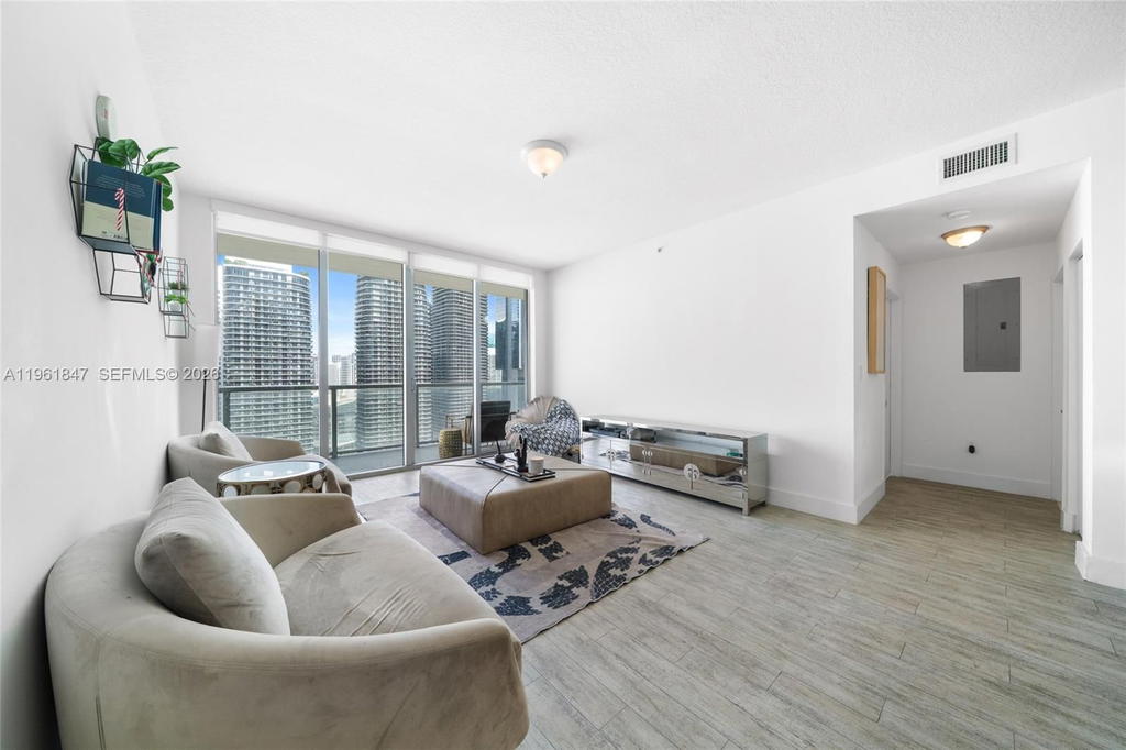 Real estate property located at 1111 1st Ave #3422-N, Miami-dade, The Axis On Brickell Ii C, Miami, FL