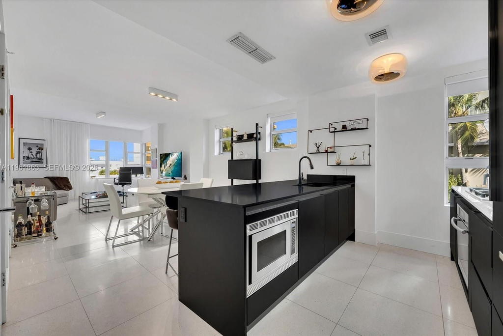 Real estate property located at 3739 Collins Ave N-207, Miami-dade, The Caribbean Condo, Miami Beach, FL