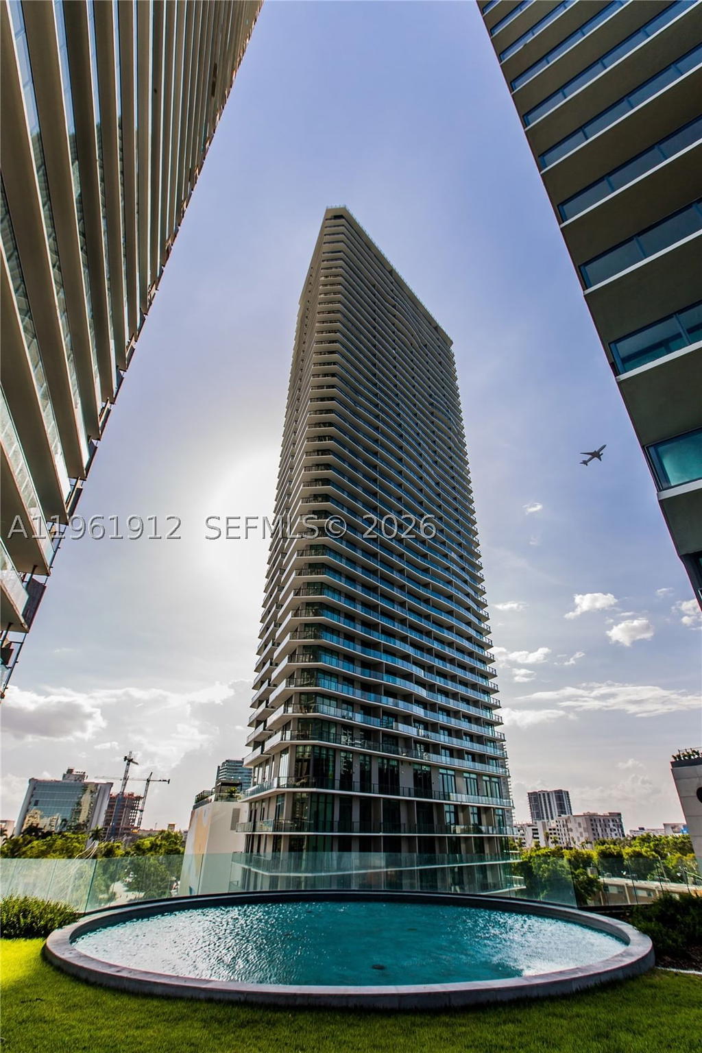 Real estate property located at 650 32nd St #2205, Miami-dade, Paraiso Bay Condo, Miami, FL