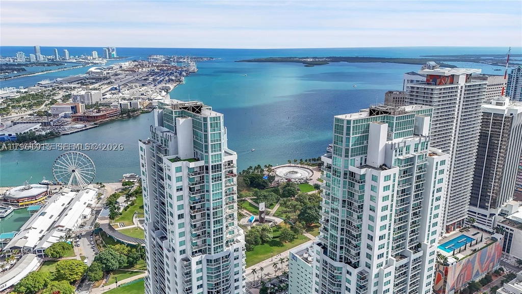 Real estate property located at 253 2nd St #3105, Miami-dade, Vizcayne South Condo, Miami, FL