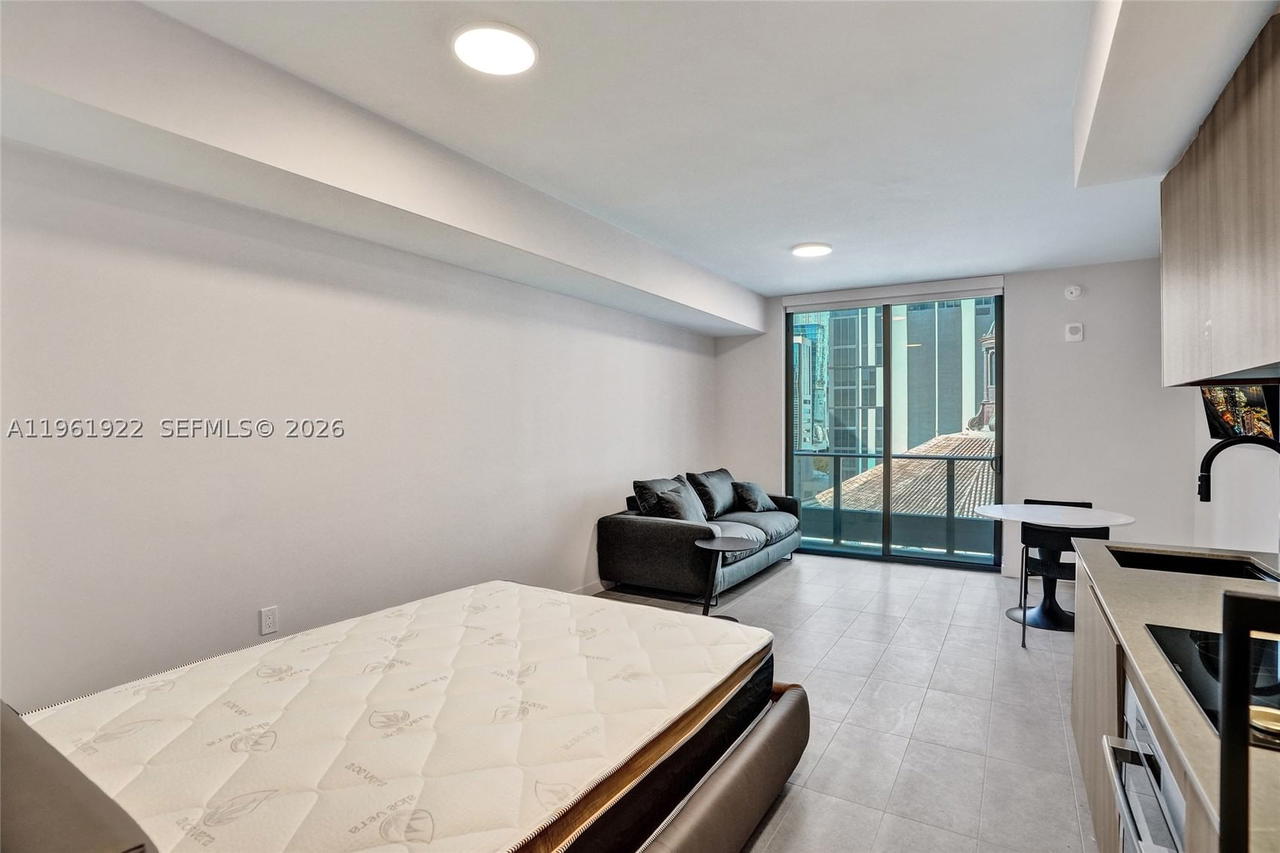 Real estate property located at 121 5th Street #807, Miami-dade, 501 First Residences, Miami, FL