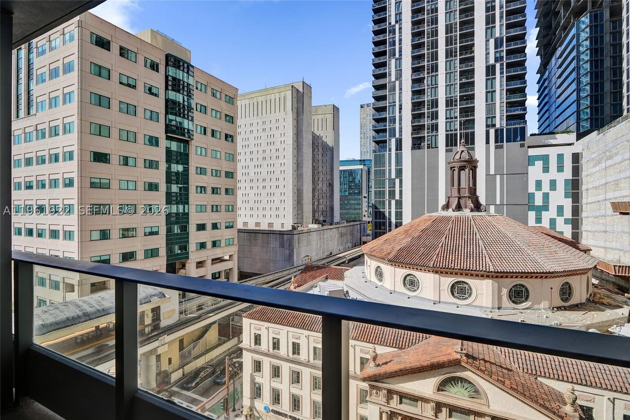 Real estate property located at 121 5th Street #807, Miami-dade, 501 First Residences, Miami, FL