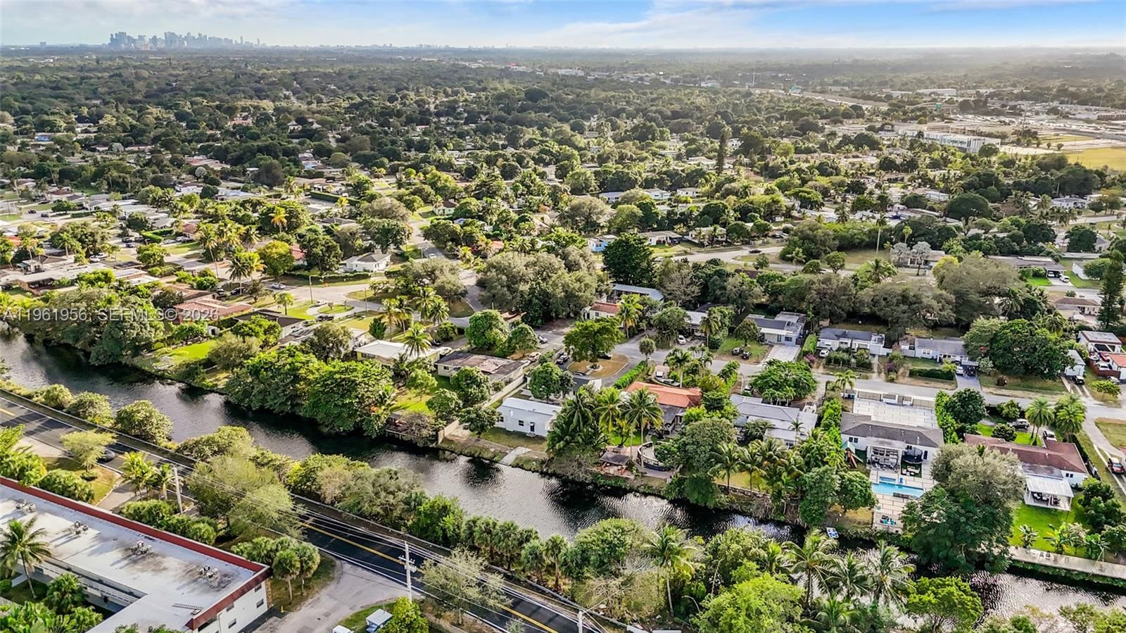 Real estate property located at 201 Biscayne River Dr, Miami-dade, Rev Plat Of Brandon Park, Miami, FL