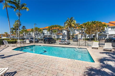 Real estate property located at 11647 18th Dr #11647, Miami-dade, Melrose Point At Sans Sou, North Miami, FL
