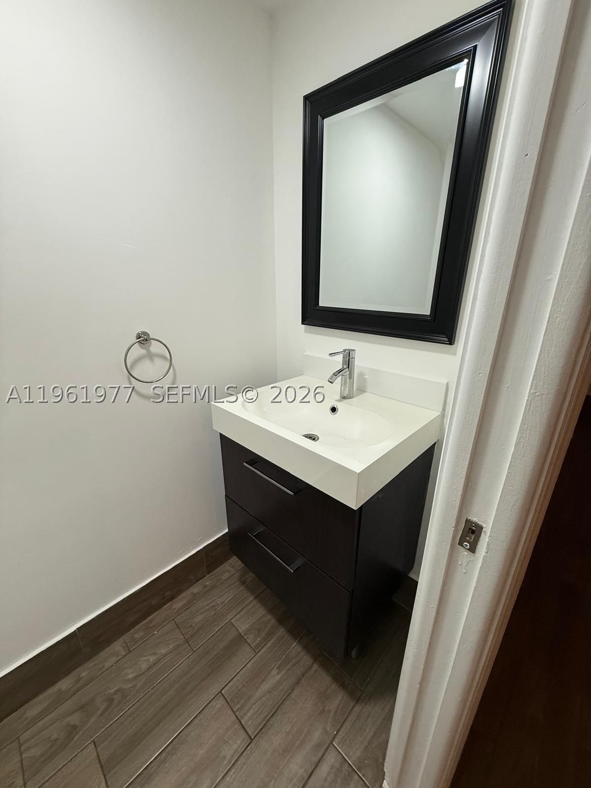 Real estate property located at 14111 121st Pl #4, Miami-dade, Bonita Villas Condo, Miami, FL