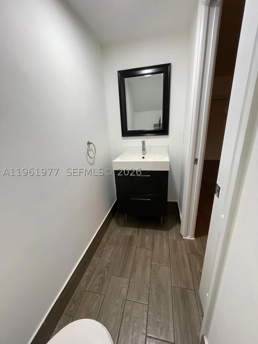 Real estate property located at 14111 121st Pl #4, Miami-dade, Bonita Villas Condo, Miami, FL