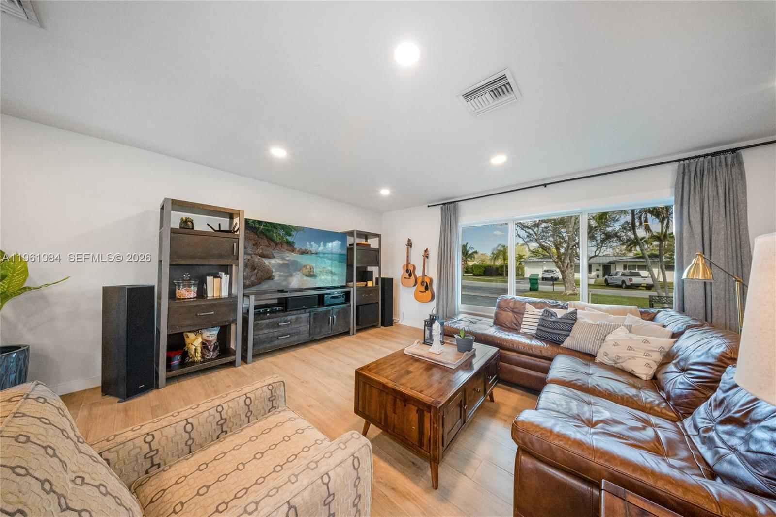 Real estate property located at 10880 120th St, Miami-dade, Pine Shore Sec 1, Miami, FL