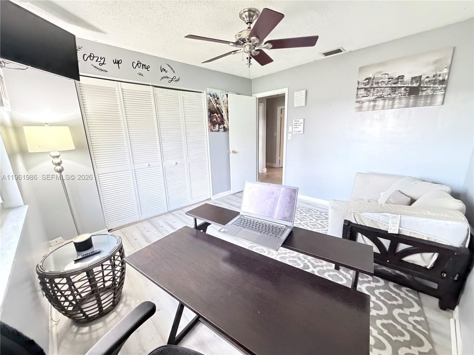 Real estate property located at 9425 46th St, Broward, Lakeview Homes Phase 1, Sunrise, FL
