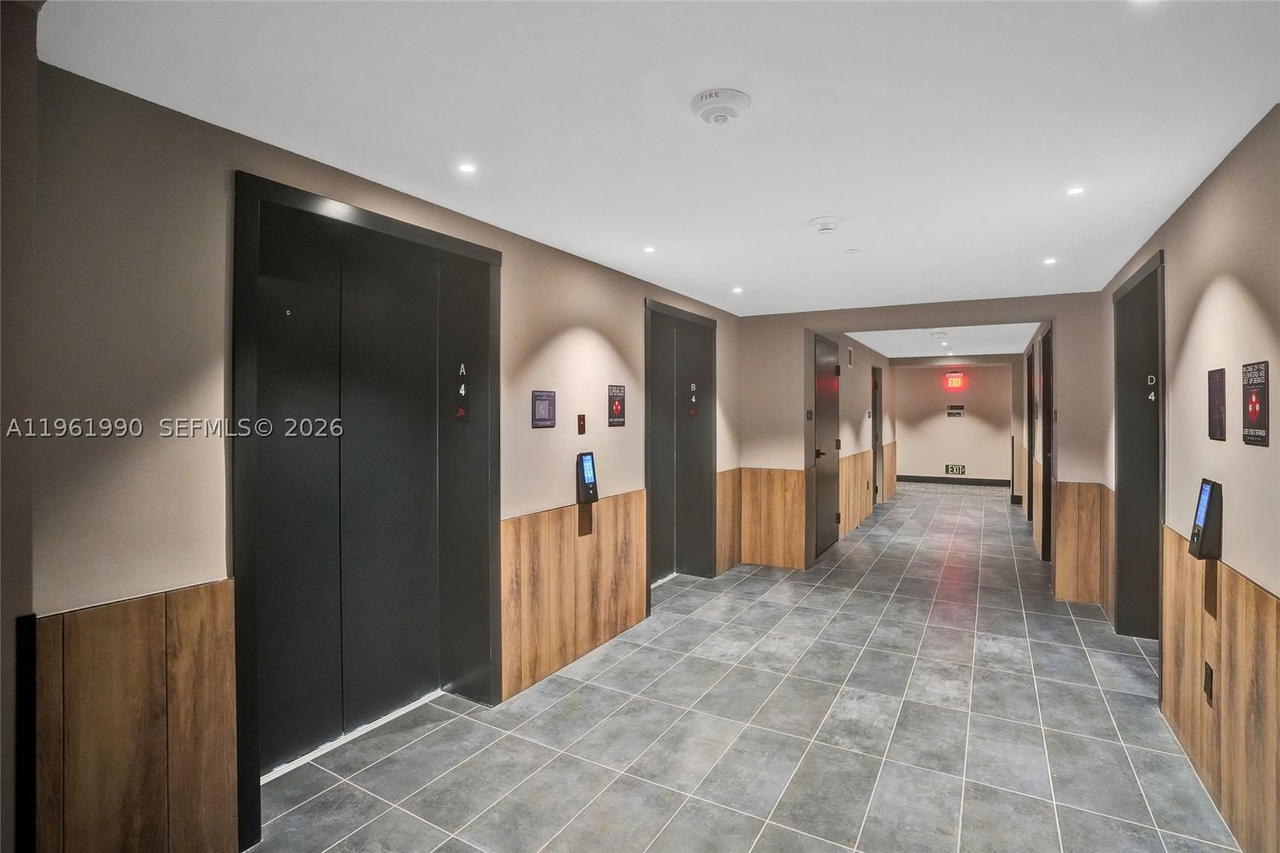 Real estate property located at 121 5th Street #401B, Miami-dade, 501 First Residences, Miami, FL