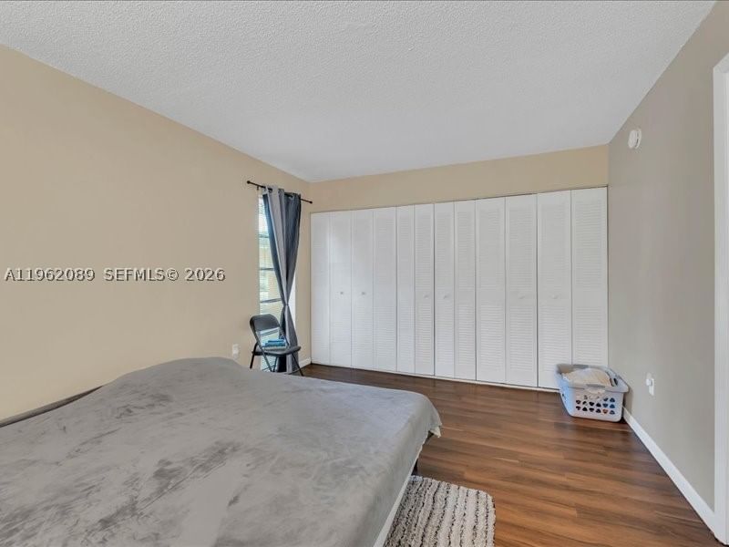 Real estate property located at 469 Pine Island Rd B305, Broward, Plantation Pines Phase 1, Plantation, FL