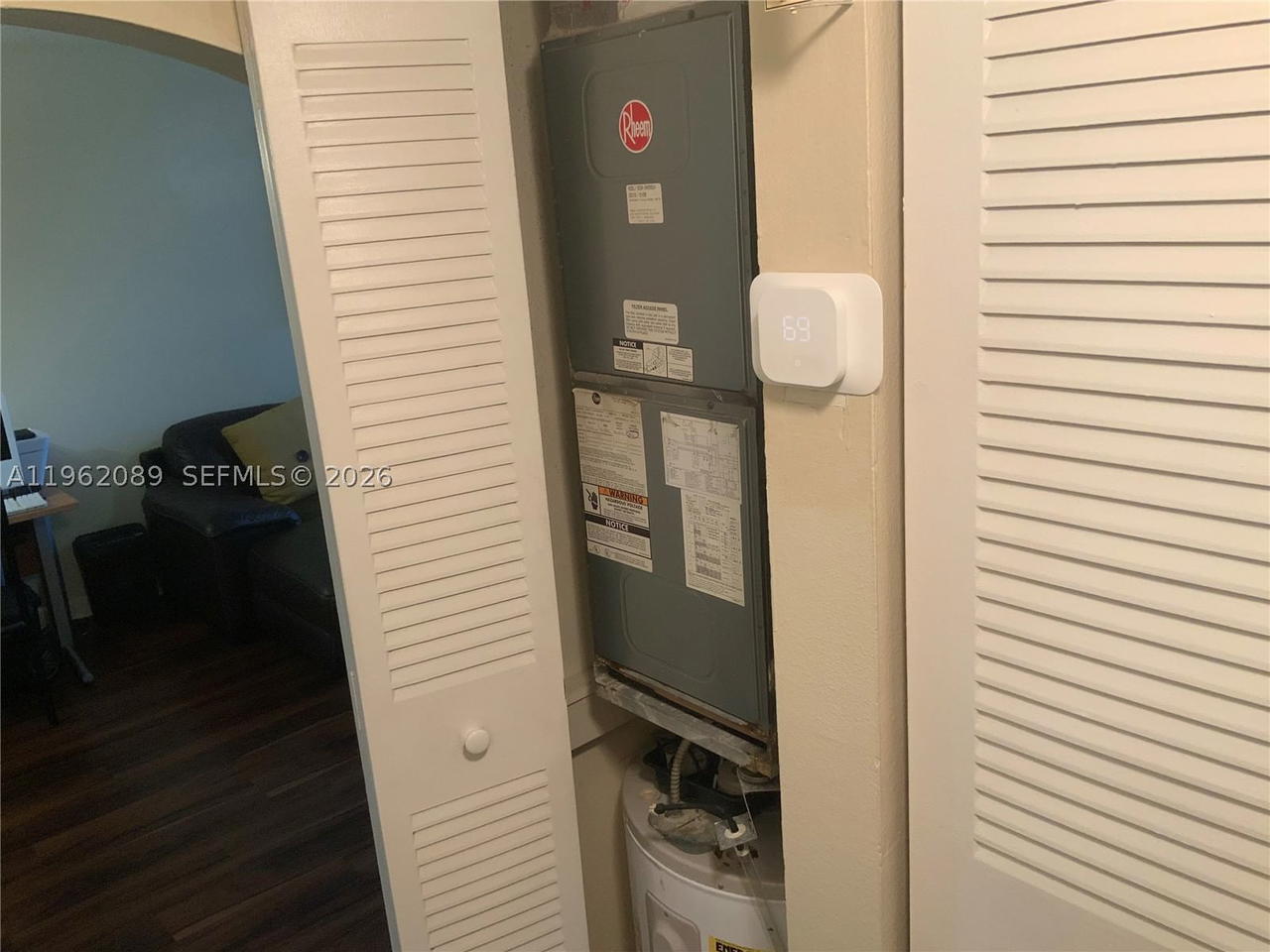 Real estate property located at 469 Pine Island Rd B305, Broward, Plantation Pines Phase 1, Plantation, FL