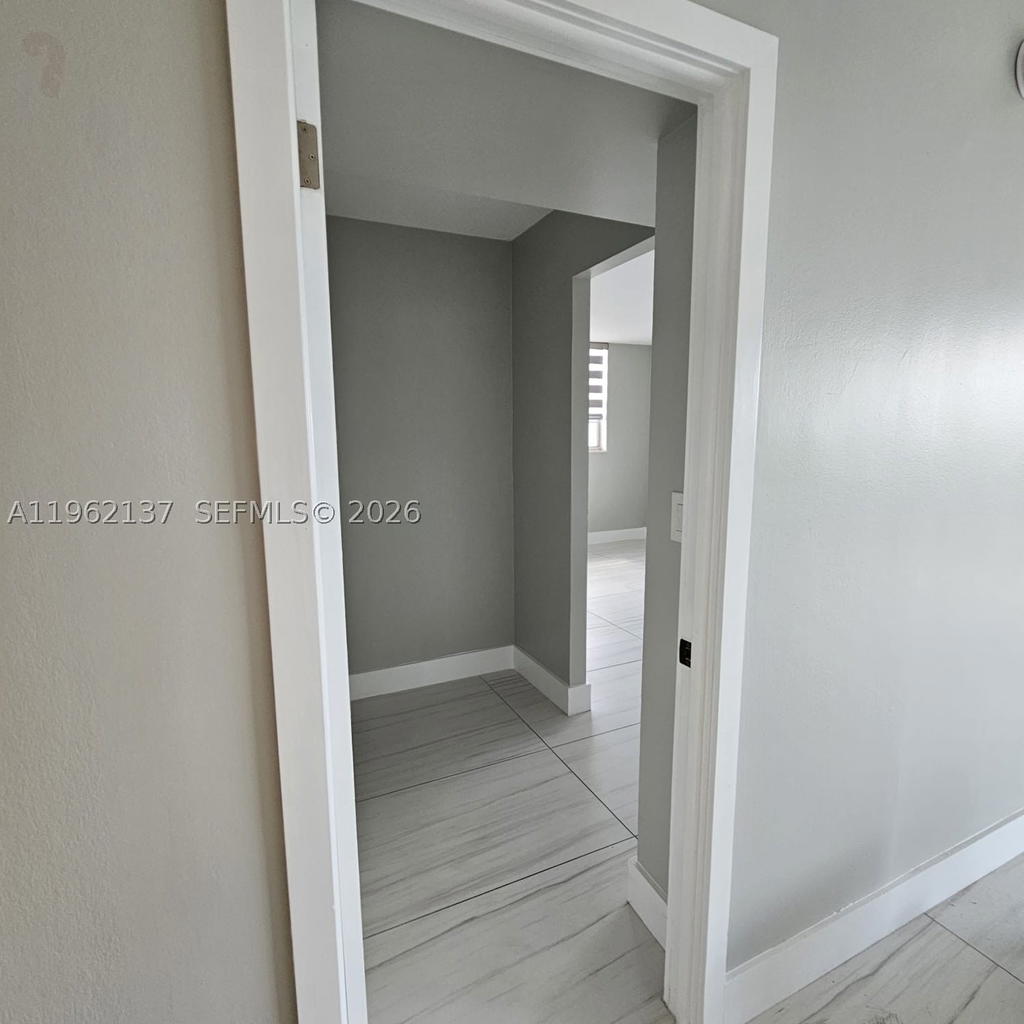 Real estate property located at 15600 7th Ave #703, Miami-dade, Parkway Towers Bldg 1 Con, Miami, FL