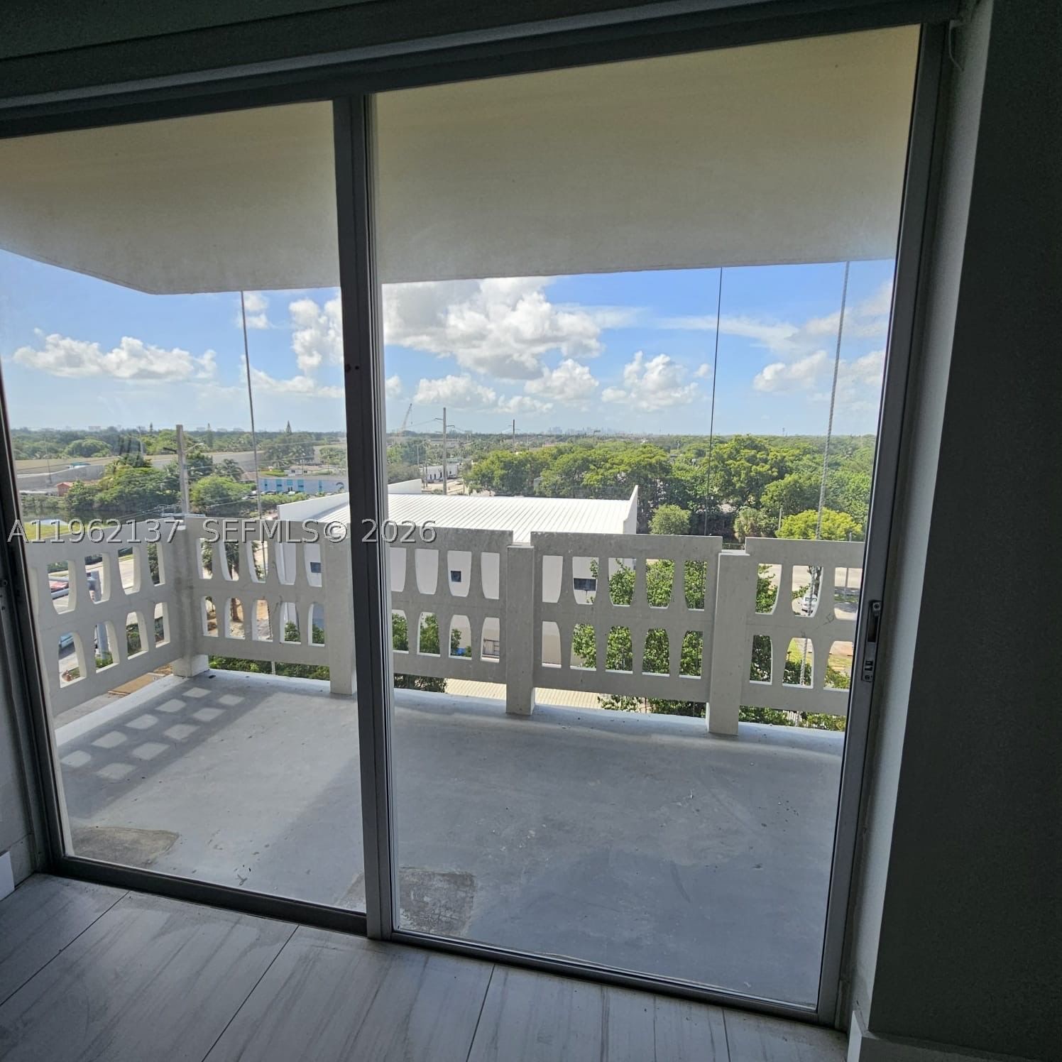 Real estate property located at 15600 7th Ave #703, Miami-dade, Parkway Towers Bldg 1 Con, Miami, FL