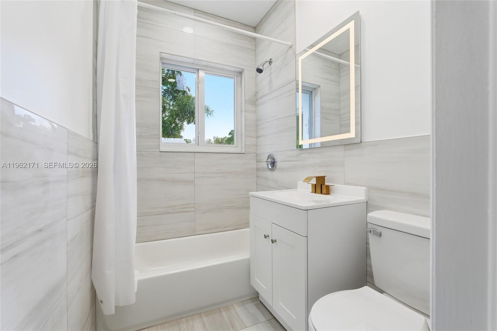 Real estate property located at 201 Biscayne River Dr #0, Miami-dade, Rev Plat Of Brandon Park, Miami, FL