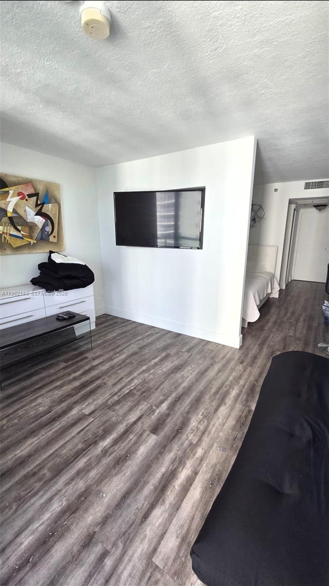 Real estate property located at 19201 Collins Ave #1124, Miami-dade, The Aventura Beach Club C, Sunny Isles Beach, FL