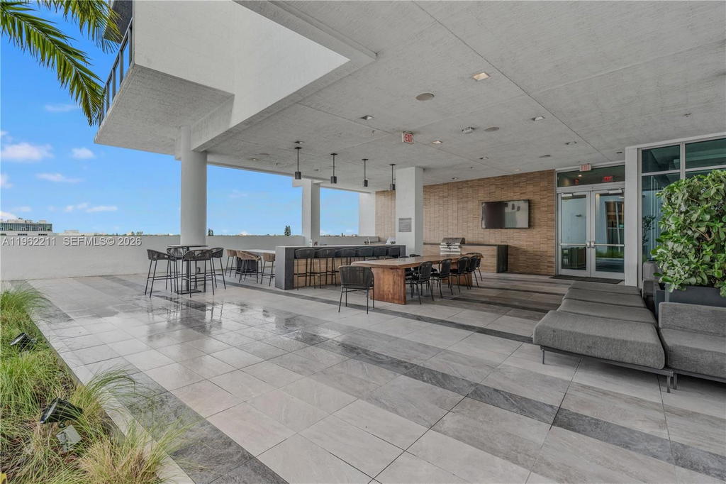 Real estate property located at 3900 Biscayne Blvd S-904, Miami-dade, Quadro Condo, Miami, FL