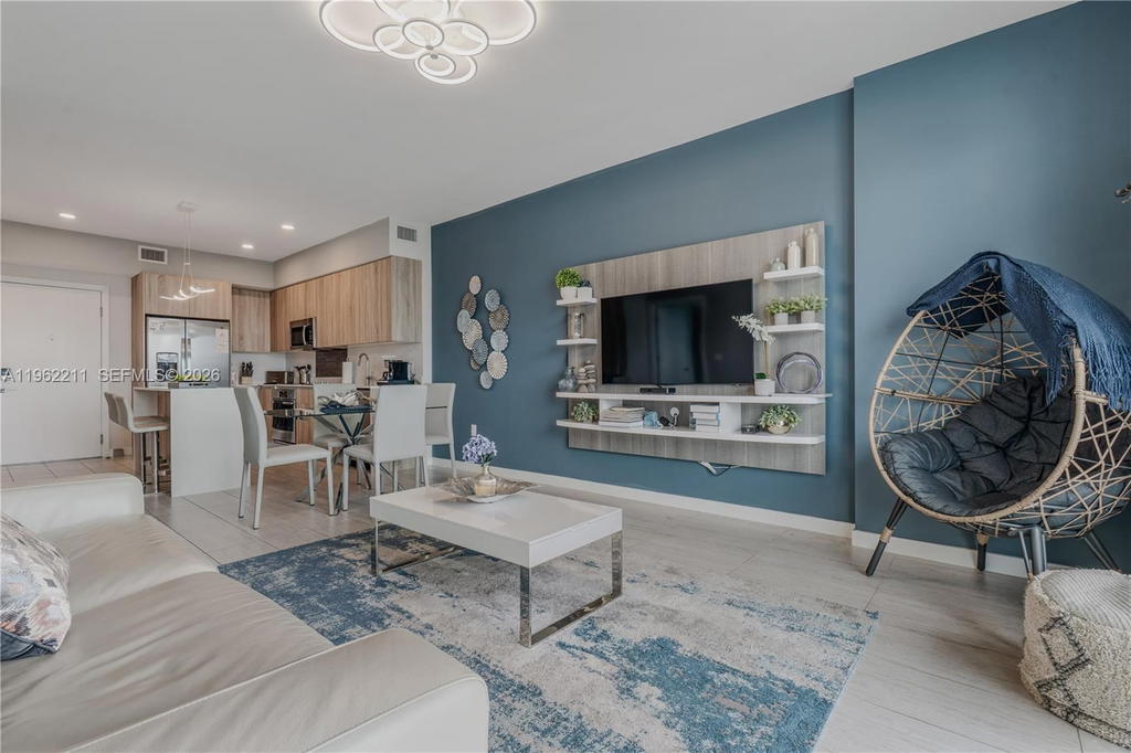Real estate property located at 3900 Biscayne Blvd S-904, Miami-dade, Quadro Condo, Miami, FL