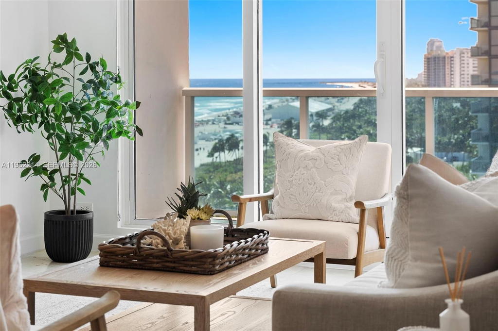 Real estate property located at 2301 Collins Ave #908, Miami-dade, Roney Palace Condo, Miami Beach, FL