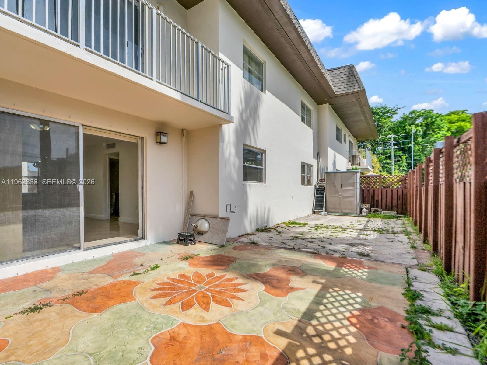 Real estate property located at 8601 94th St #104W, Miami-dade, Gallowood Condo, Miami, FL