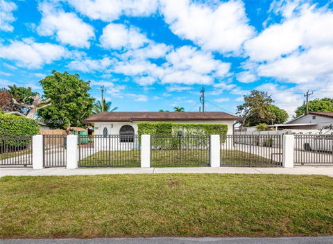 Real estate property located at 11941 178th Ter, Miami-dade, South Miami Hgts Add B, Miami, FL