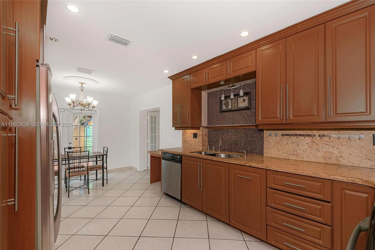 Real estate property located at 11941 178th Ter, Miami-dade, South Miami Hgts Add B, Miami, FL
