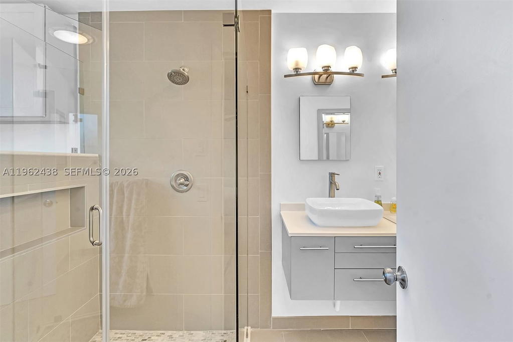 Real estate property located at 3437 Buchanan St, Broward, Meekins Hills, Hollywood, FL