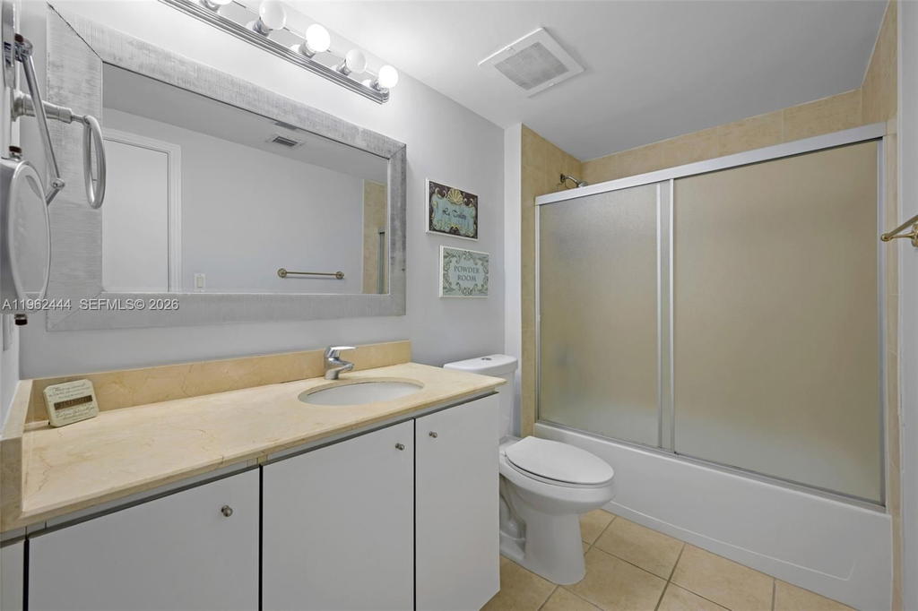 Real estate property located at 9066 73rd Ct #2002, Miami-dade, Metropolis Ii At Dadeland, Miami, FL