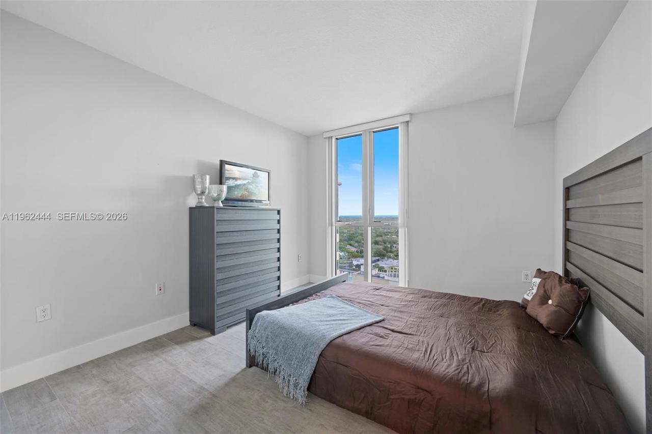 Real estate property located at 9066 73rd Ct #2002, Miami-dade, Metropolis Ii At Dadeland, Miami, FL