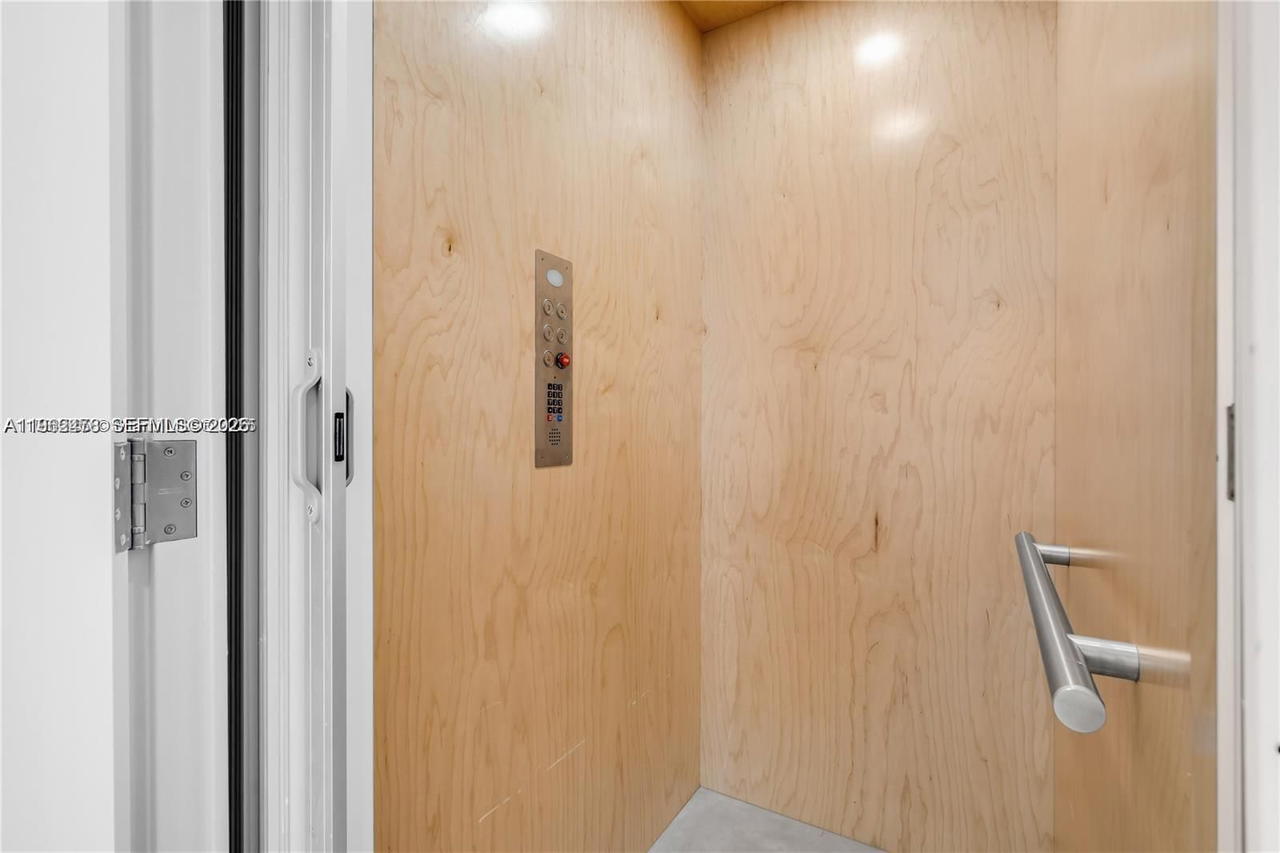 Real estate property located at 650 32nd St BH6, Miami-dade, Paraiso Bay Condo, Miami, FL