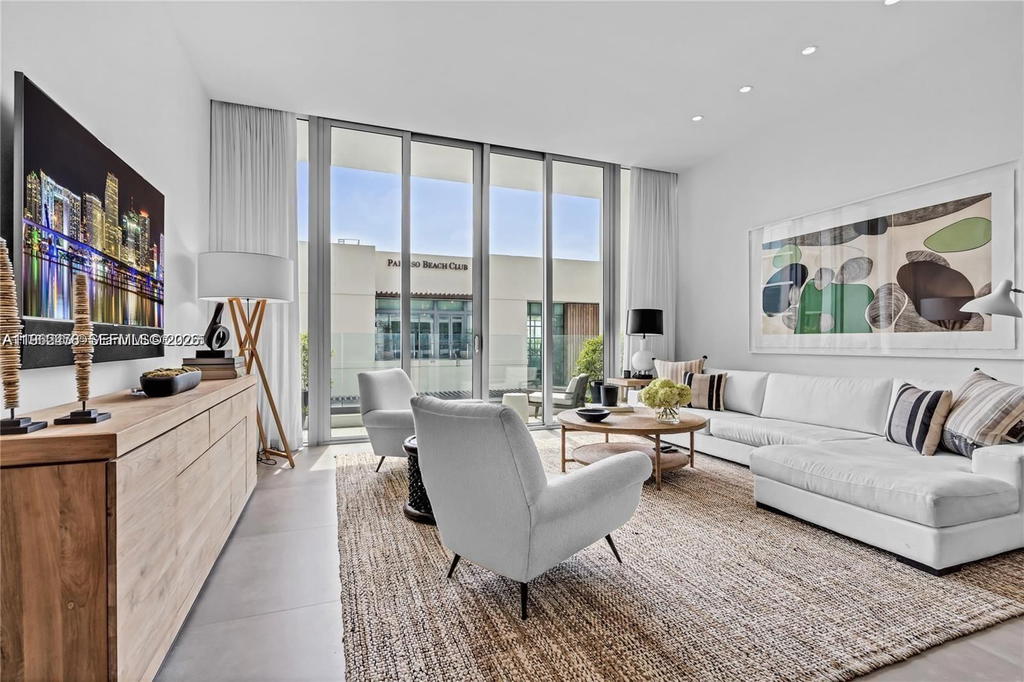 Real estate property located at 650 32nd St BH6, Miami-dade, Paraiso Bay Condo, Miami, FL