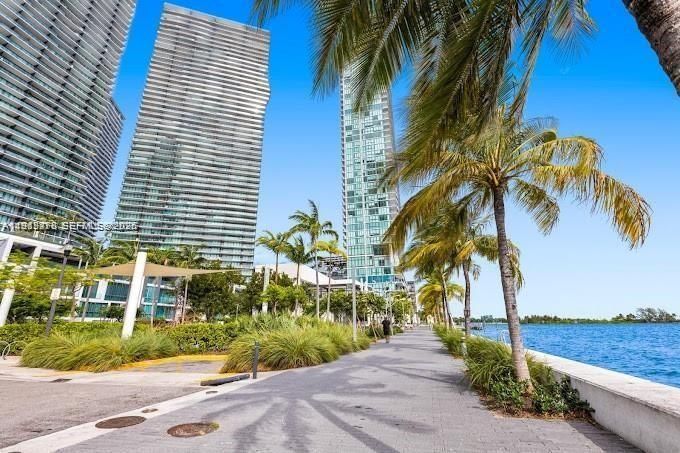 Real estate property located at 650 32nd St BH6, Miami-dade, Paraiso Bay Condo, Miami, FL