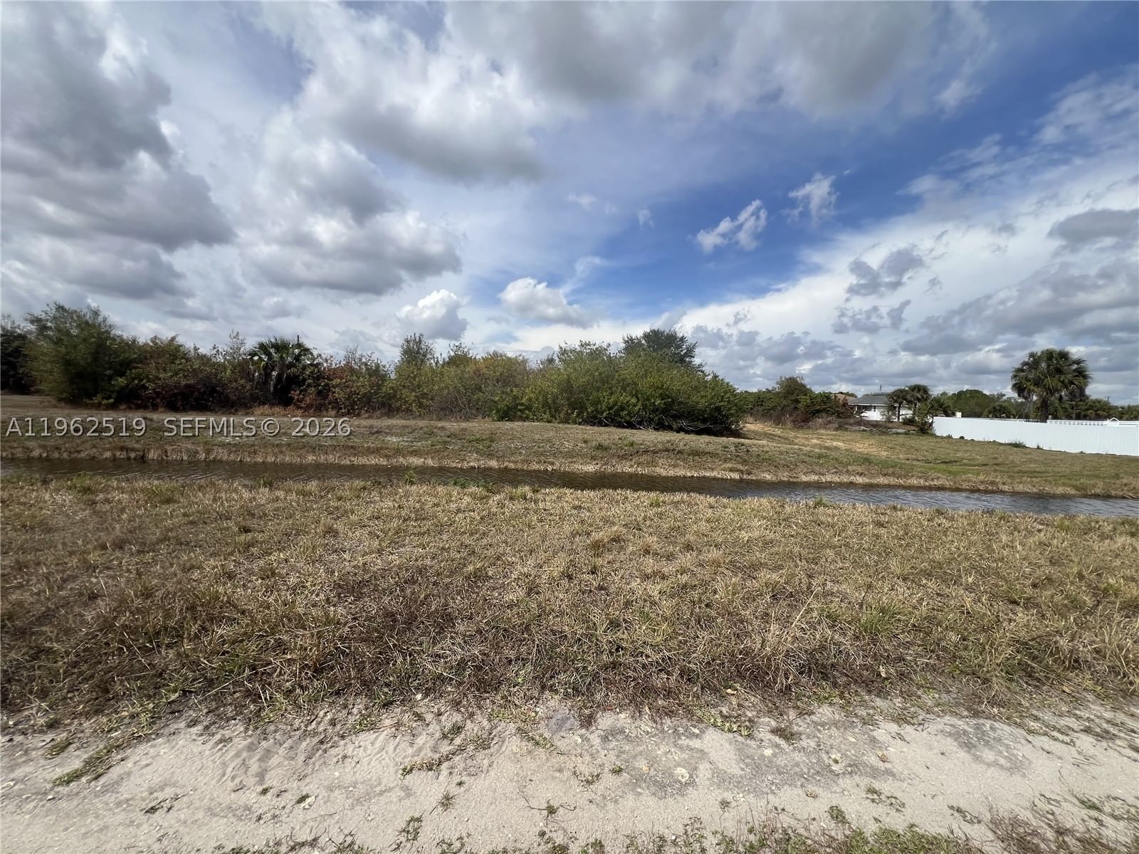 Real estate property located at 1913 Roderick Ln, Lee, Greenbriar, Lehigh Acres, FL