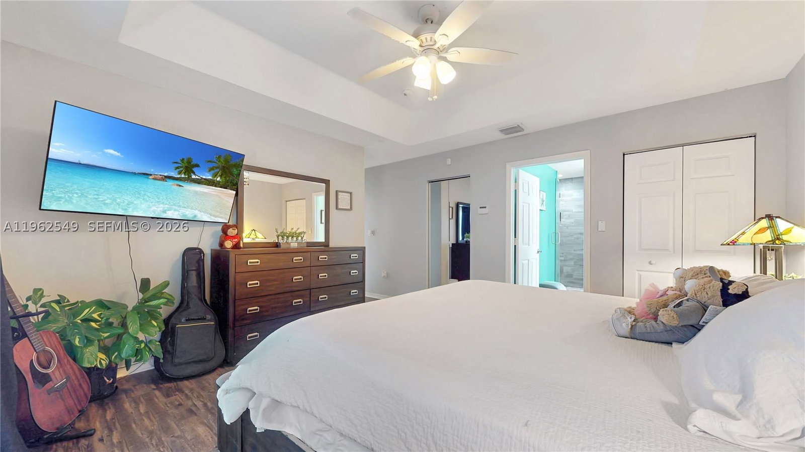 Real estate property located at 8931 208th Ter, Miami-dade, Pelican Bay At Old Cutler, Cutler Bay, FL