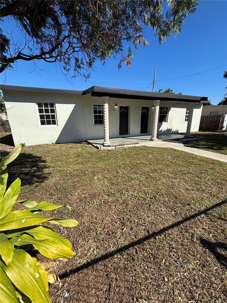 Real estate property located at 1821 74th St, Miami-dade, Bethune Homesites, Miami, FL