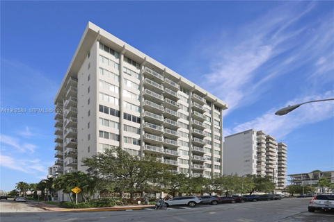 Real estate property located at 1345 Lincoln Rd #1003, Miami-dade, Bayview Condo, Miami Beach, FL