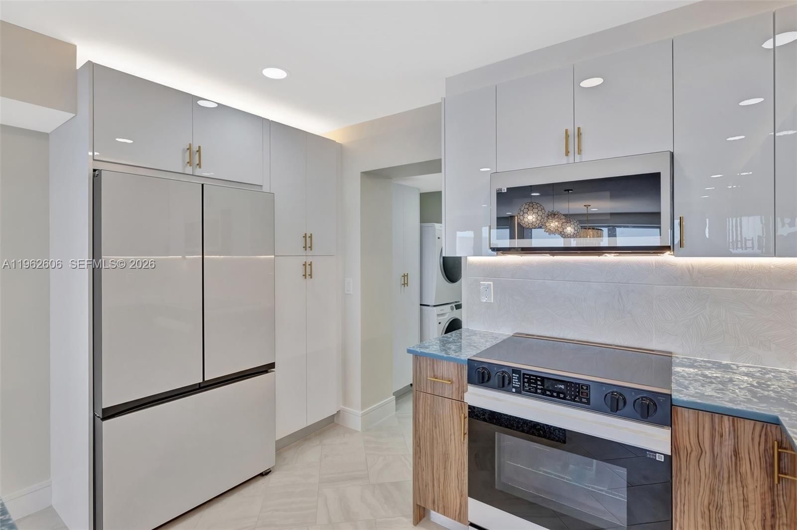 Real estate property located at 4100 Galt Ocean Dr #1001, Broward, Galleon Condo, Fort Lauderdale, FL