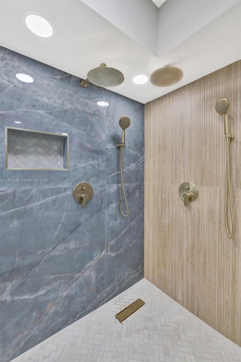 Real estate property located at 4100 Galt Ocean Dr #1001, Broward, Galleon Condo, Fort Lauderdale, FL