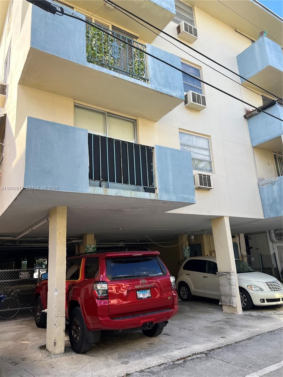 Real estate property located at 915 Jefferson Ave #4F, Miami-dade, 915 Bldg Inc Condo, Miami Beach, FL