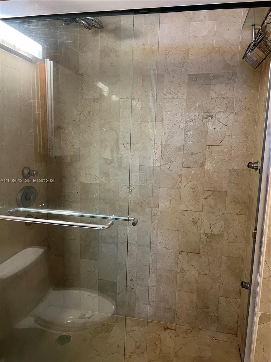 Real estate property located at 915 Jefferson Ave #4F, Miami-dade, 915 Bldg Inc Condo, Miami Beach, FL