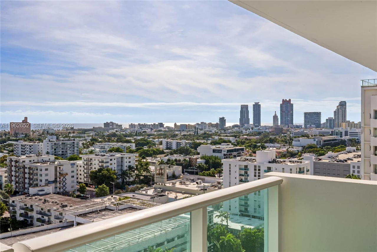 Real estate property located at 1200 West Ave PH08, Miami-dade, Mirador 1200 Condo, Miami Beach, FL