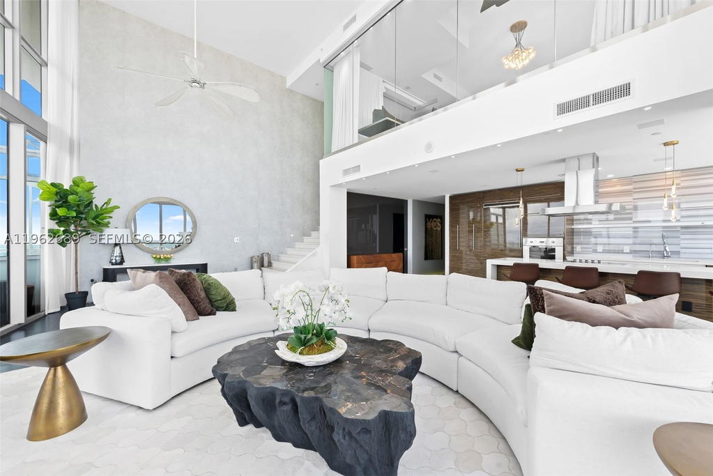 Real estate property located at 1100 Biscayne Blvd #5706, Miami-dade, Marquis Condo, Miami, FL