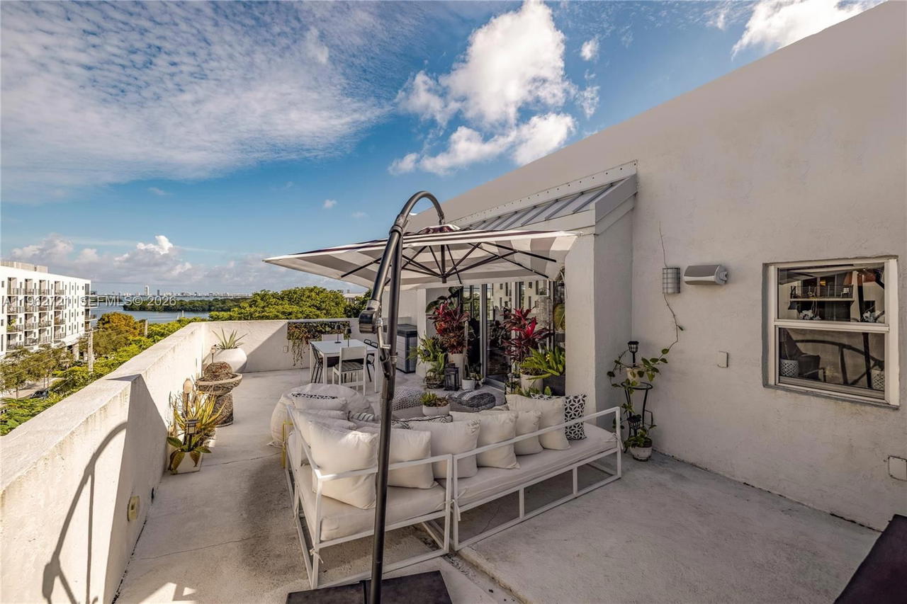 Real estate property located at 680 64th St APH3, Miami-dade, Nirvana Condo No One Cond, Miami, FL