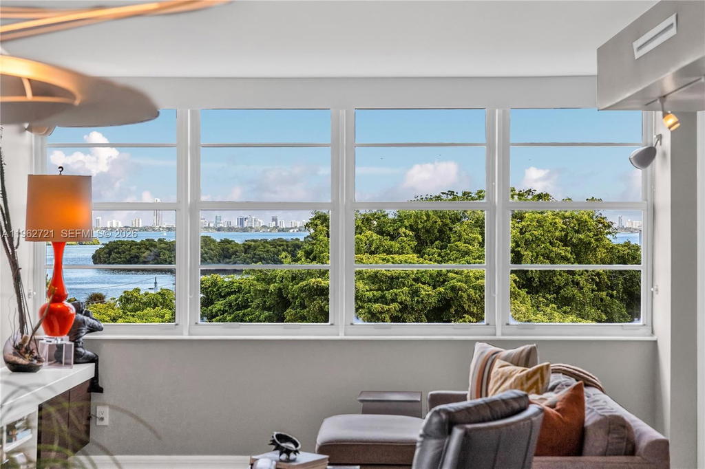 Real estate property located at 680 64th St APH3, Miami-dade, Nirvana Condo No One Cond, Miami, FL