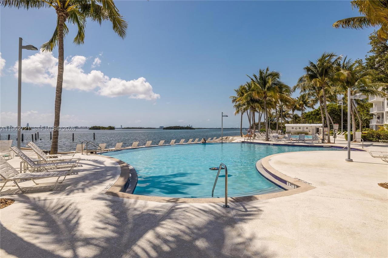 Real estate property located at 680 64th St APH3, Miami-dade, Nirvana Condo No One Cond, Miami, FL