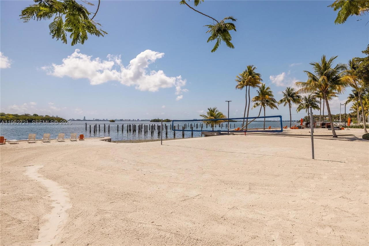 Real estate property located at 680 64th St APH3, Miami-dade, Nirvana Condo No One Cond, Miami, FL